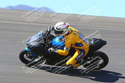 media/Mar-12-2022-SoCal Trackdays (Sat) [[152081554b]]/Bowl Set 2 (1025am)/